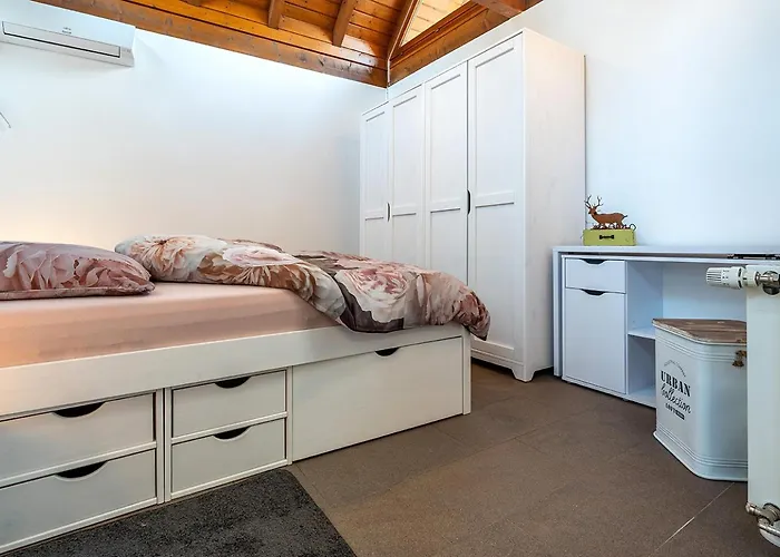 Hiesli Am Goethebrunnen 公寓 奥芬堡